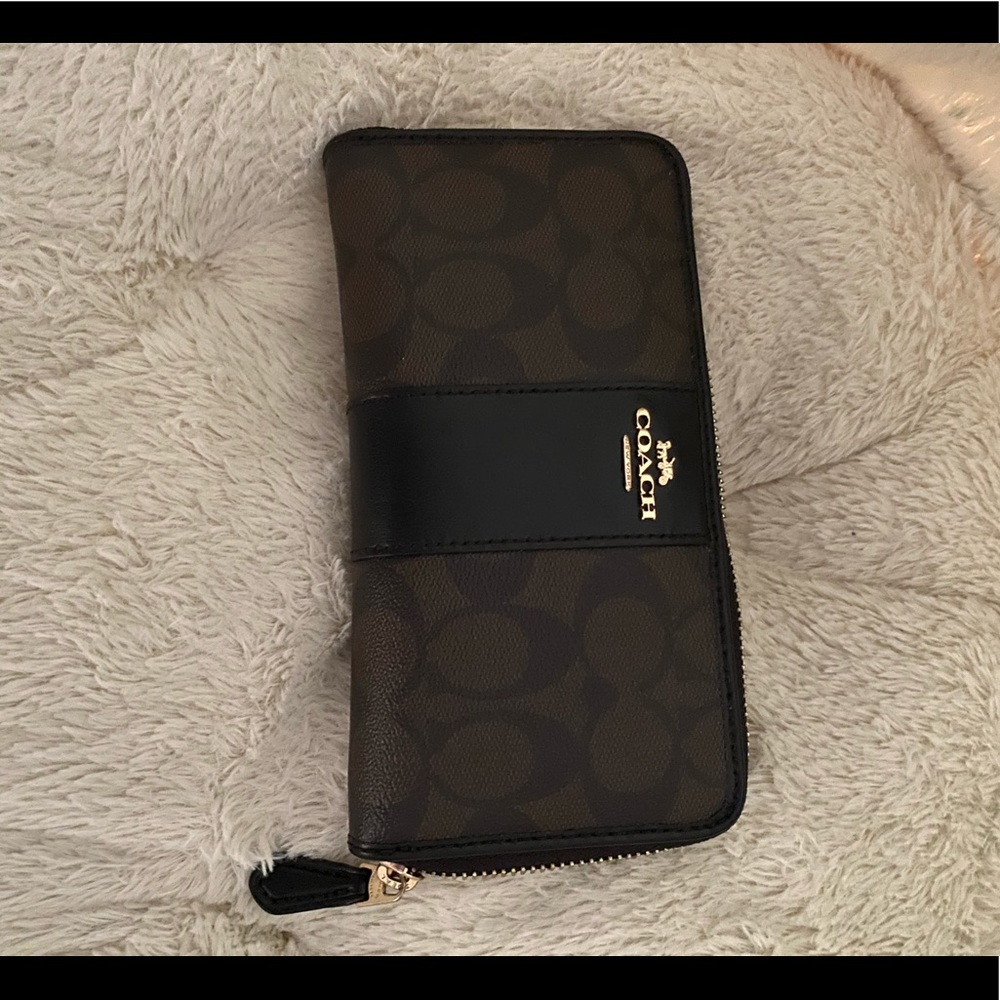 Authentic coach wallet